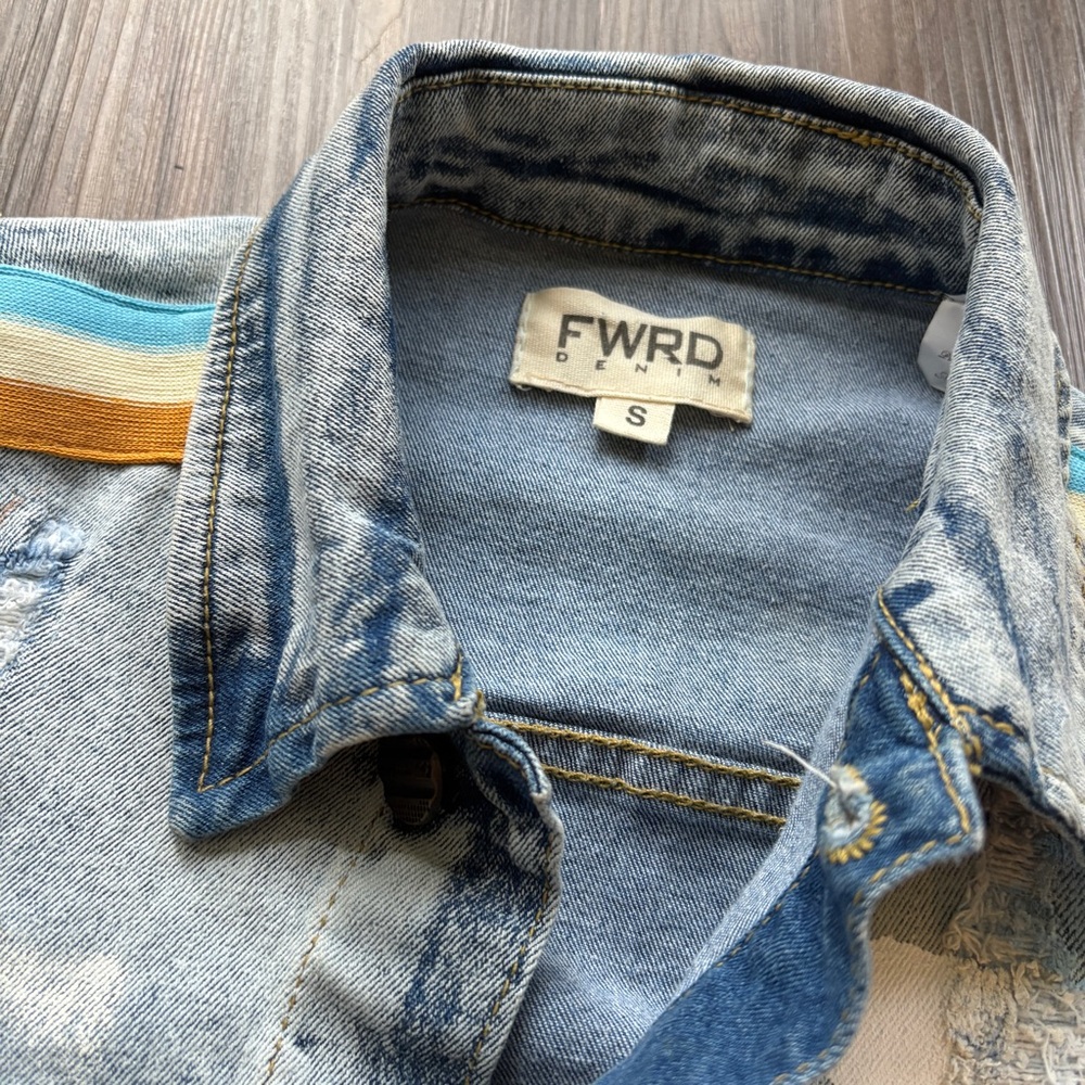 FWRD Denim Ice Blue & Gold Stripe with Paint Splatter Badass Jacket - Picture 4 of 11